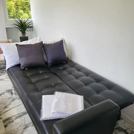 T2 Neuf Centre Raphaël Avec Terrasse Et Parking Gratuit, Prés De La Et Commerces! Appartamento *