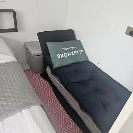 T2 Neuf Centre Raphael Avec Terrasse Et Parking Gratuit, Kit Linge Et Serviettes Offerts ,pres De La Et Commerces! Apartment